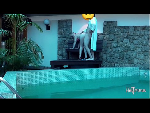 ❤️ Oga pe iranṣẹbinrin si awọn pool, sugbon ko le koju kan gbona ❤️❌  ni% yo.niceporn.ru  ️❤