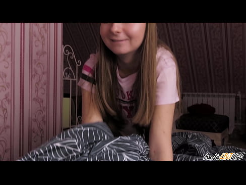 ❤️ Blondie buruja BFF rẹ jinna ati ki o gba pẹlu ni ẹnu rẹ ❤️❌  ni% yo.niceporn.ru  ️❤